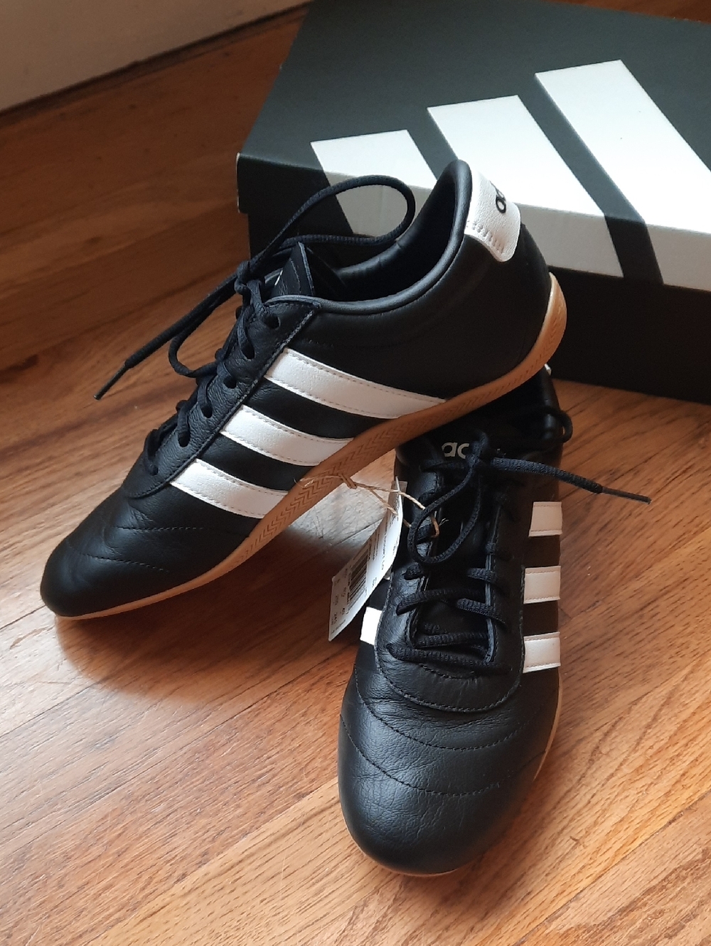 NWT Adidas Grand Court Lo Black Sneaker Size 8